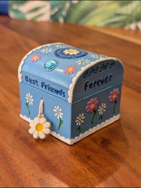 Y2K Claire's 'Best Friends Forever' Trinket Box